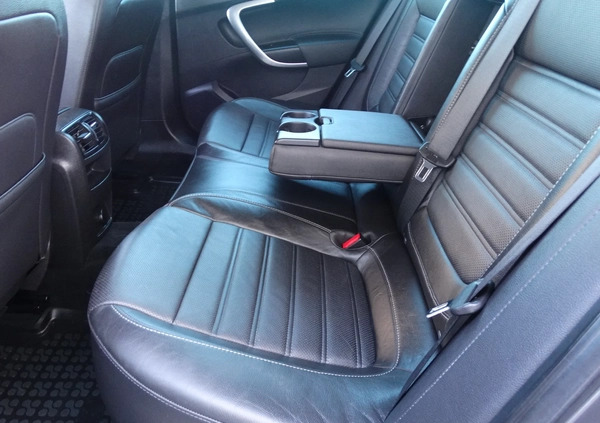Opel Insignia cena 27900 przebieg: 273000, rok produkcji 2009 z Jędrzejów małe 781